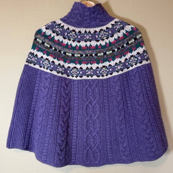 Ralph Lauren Purple Wool Fair Isle Sweater Cape Size Medium - Picture 4 of 5